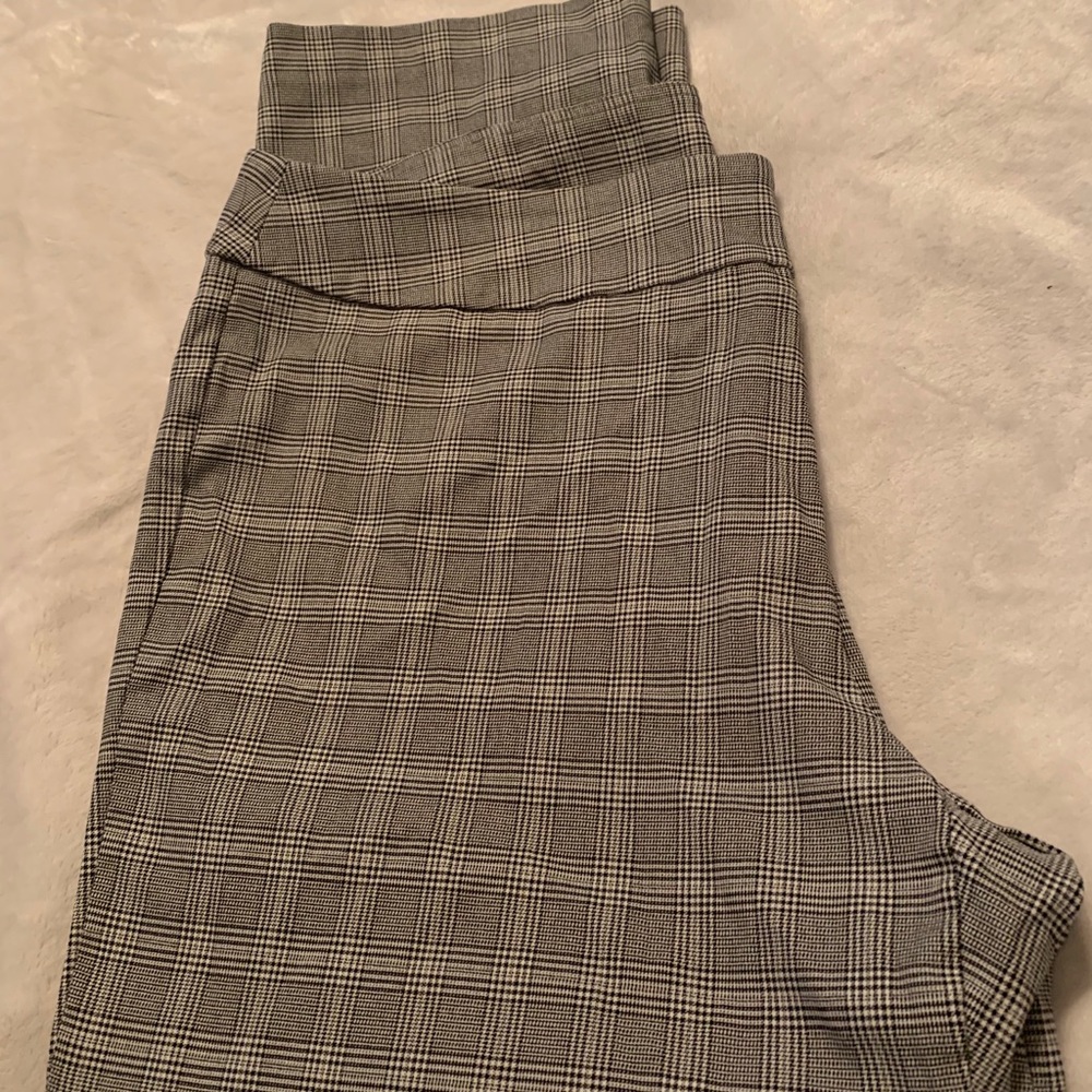 Avenue Dress pants sz 22P